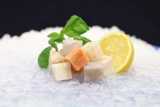 Fisktärningar av Lax, Torsk & Sej 2x2x2cm ASC MSC