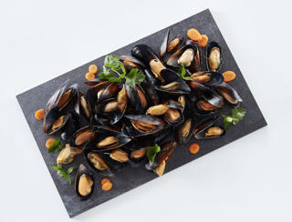 Blåmusslor med Skal Förkokta